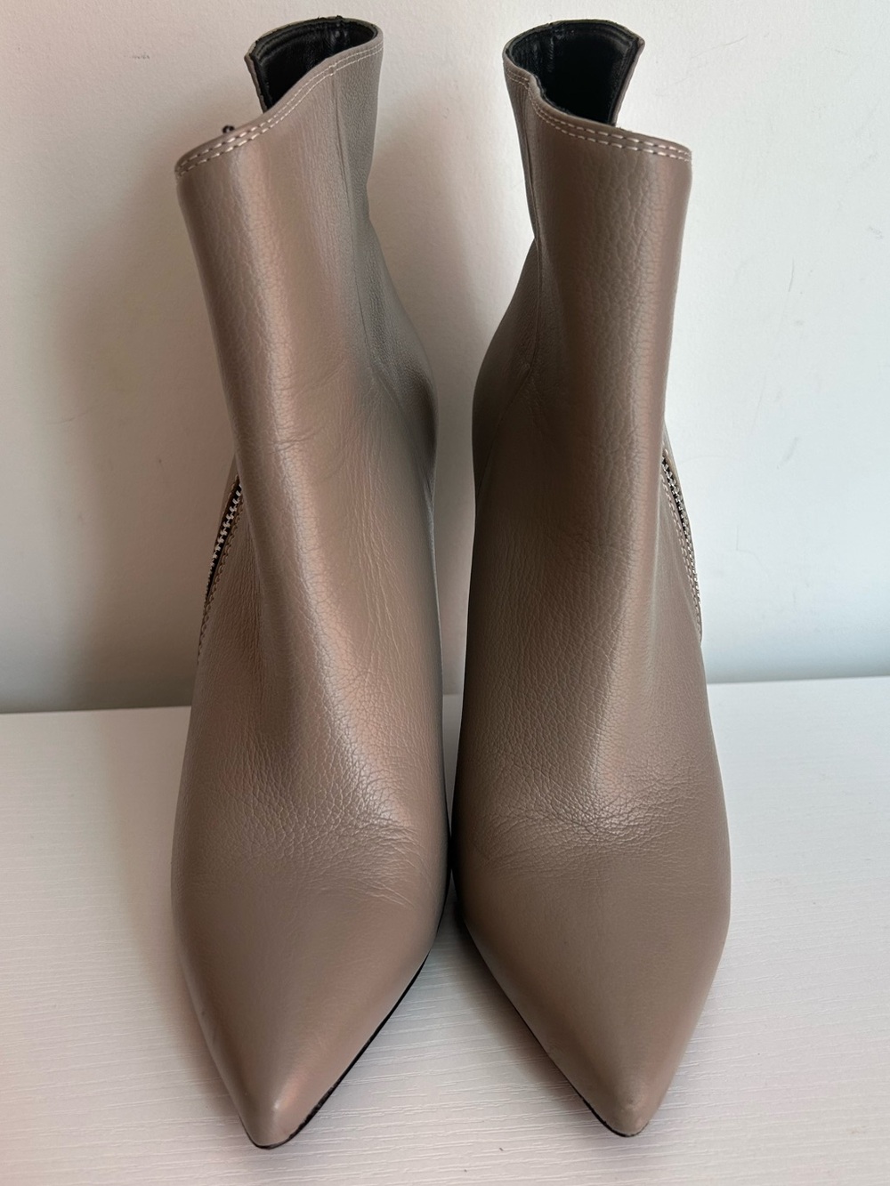 YSL Saint Laurent Paris Grey Leather Ankle Booties EU 35 Made in Italy - Picture 3 of 16